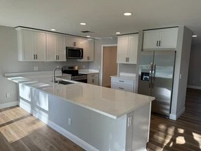 2125 Beecher Rd in Clearwater, FL - Foto de edificio - Building Photo