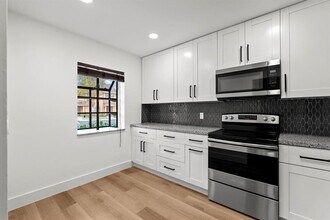 3783 Carambola Cir N in Coconut Creek, FL - Building Photo - Building Photo