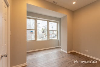 4656 N Albany Ave in Chicago, IL - Building Photo - Building Photo