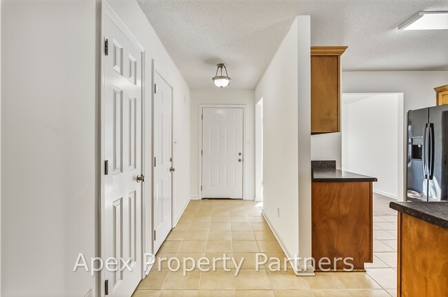 9860 Southern Oak Way in Olive Branch, MS - Building Photo - Building Photo