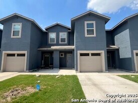 6403 Luglio Ln in San Antonio, TX - Building Photo