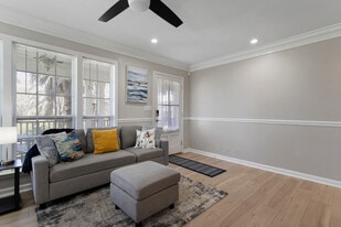 426 Russell Ave, Unit SI ID1473625P in Long Beach, MS - Building Photo