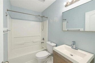 1332 Melrose Woods Ln SE in Lawrenceville, GA - Building Photo - Building Photo
