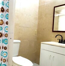61 SW 58th Ct in Miami, FL - Building Photo - Building Photo