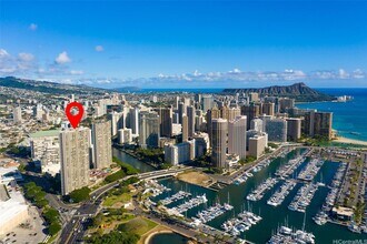 1650 Ala Moana Blvd in Honolulu, HI - Building Photo - Building Photo