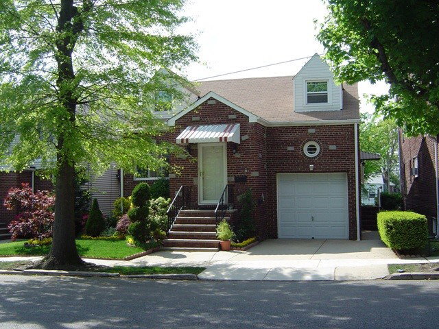 property at 509 St Pauls Ave