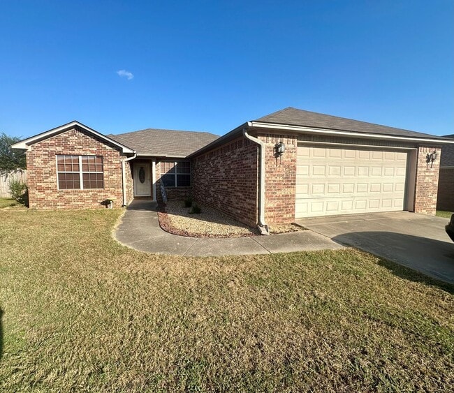 property at 2103 S Tampa Ct