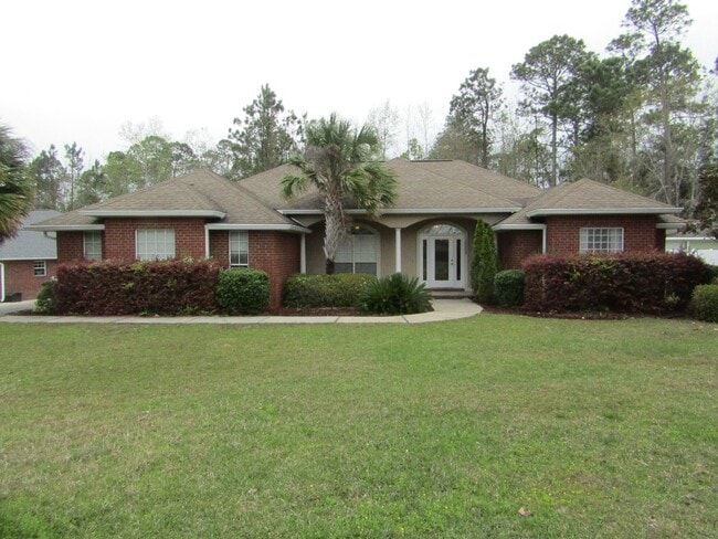 property at 3569 S Hampton Way