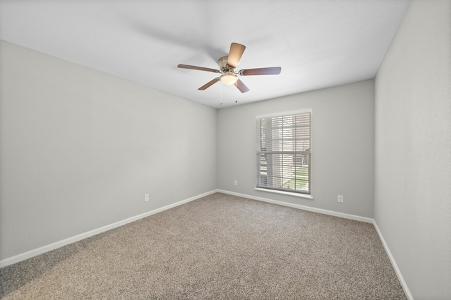 Flint at 290 in Houston, TX - Foto de edificio - Building Photo