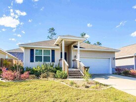5810 Paddock Way in Pensacola, FL - Building Photo
