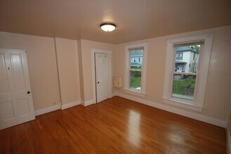 87 W Maynard Ave in Columbus, OH - Building Photo - Building Photo
