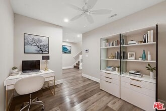 4444 Paxton Pl in Calabasas, CA - Building Photo - Building Photo