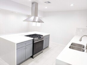 12602 Foxley Dr in Whittier, CA - Building Photo - Building Photo