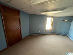 832 Walnut St in Easton, PA - Building Photo - Building Photo