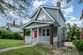 22 Glen Este Pl in Cincinnati, OH - Building Photo - Building Photo