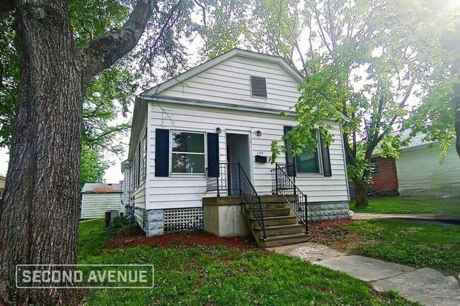 property at 154 W Lebanon St