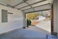 273 Oakpointe Dr photo'