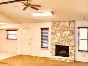 9307 Marsh Dr in Austin, TX - Building Photo - Building Photo