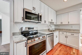 804 Oella Ave in Ellicott City, MD - Building Photo - Building Photo