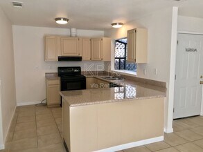 7409 Village Green Dr in Stockton, CA - Building Photo - Building Photo