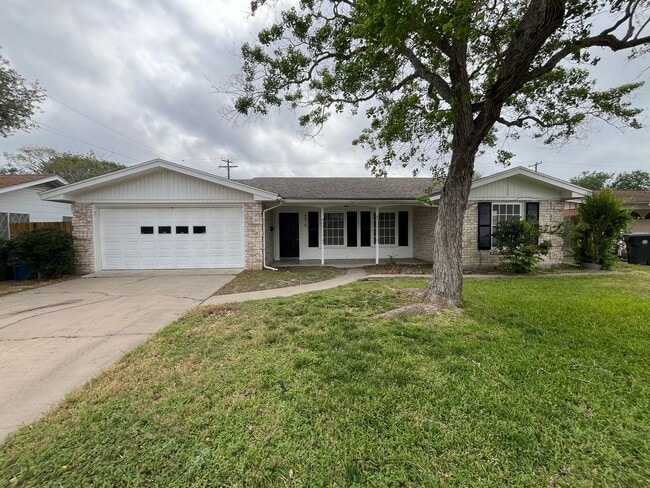4818 Trinity Dr in Corpus Christi, TX - Building Photo - Building Photo