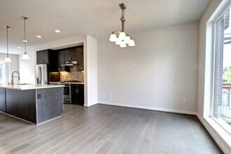 6542 32nd Ave NE in Seattle, WA - Building Photo - Building Photo