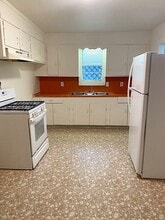 2046 Grand St in Beaumont, TX - Building Photo - Building Photo