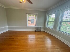 2230 Sherman Ave in Evanston, IL - Building Photo - Building Photo