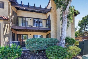 25661 Indian, Unit F in Aliso Viejo, CA - Building Photo