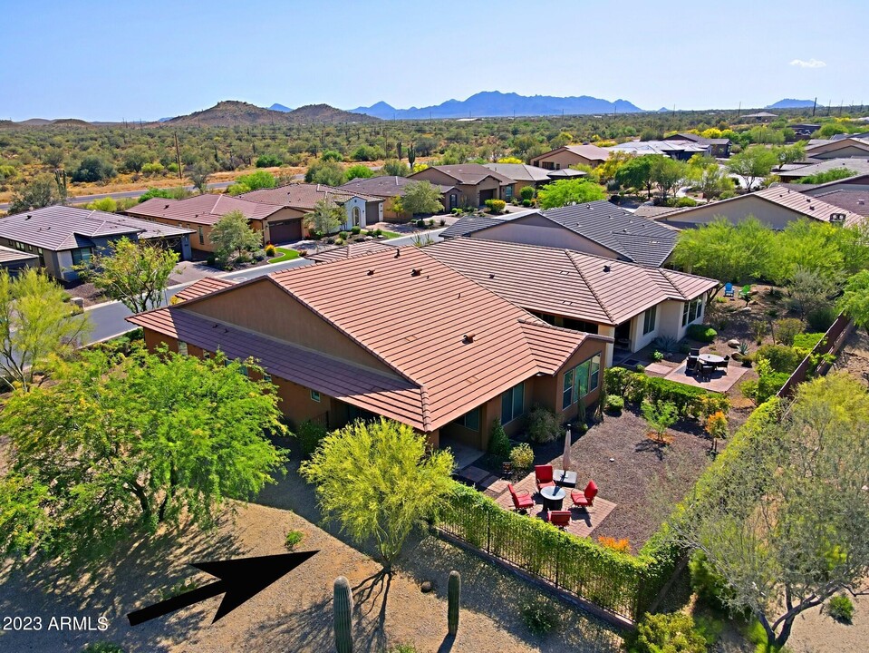 18004 E Silver Sage Ln in Rio Verde, AZ - Building Photo