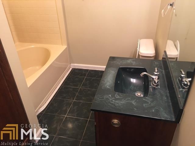 205 St Charles Pl in St. Marys, GA - Foto de edificio - Building Photo