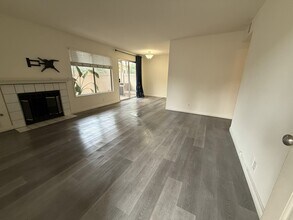 11586 Fury Ln, Unit 133 in El Cajon, CA - Building Photo - Building Photo