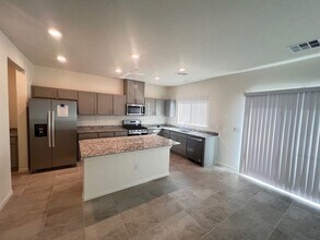 9994 Cameron St in Las Vegas, NV - Building Photo - Building Photo