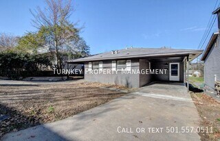 5604 B St in Little Rock, AR - Building Photo