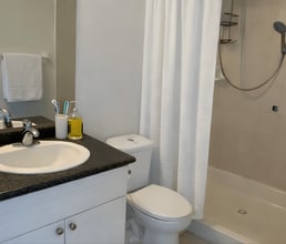 Richmond Hill Apartments in London, ON - Building Photo - Building Photo