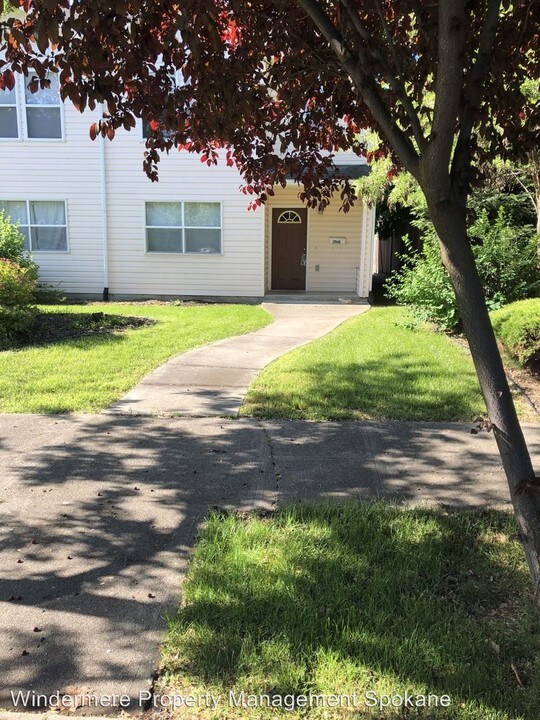 1008 E Ermina Ave in Spokane, WA - Building Photo