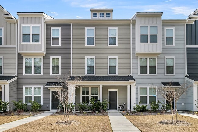345 Herty Pk Dr in Moncks Corner, SC - Building Photo - Building Photo