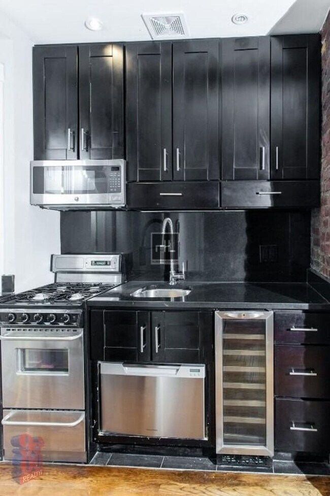 East 13th Street in New York, NY - Building Photo - Building Photo