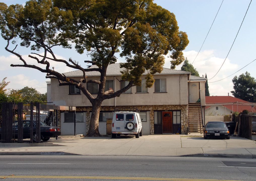 3032-3034 Walnut Grove Ave in Rosemead, CA - Building Photo