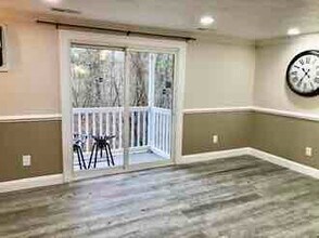 1619 Braley Rd, Unit 98 in New Bedford, MA - Building Photo - Building Photo