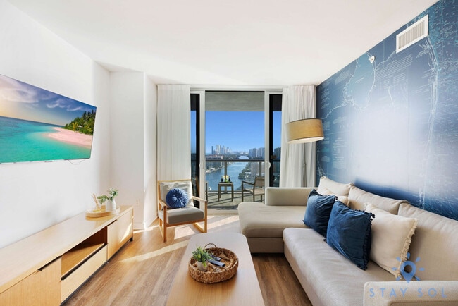 2602 E Hallandale Beach Blvd