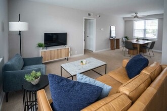 Greenview at Chestnut Run in Wilmington, DE - Foto de edificio - Building Photo