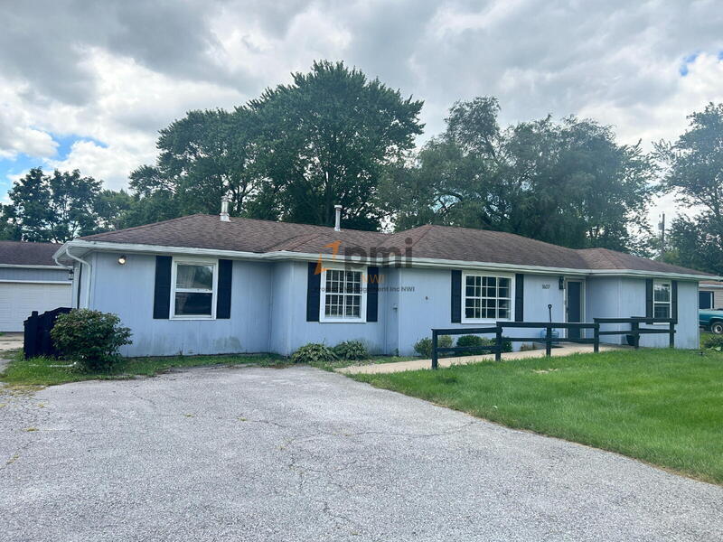 1607 E 73rd Ave in Merrillville, IN - Building Photo