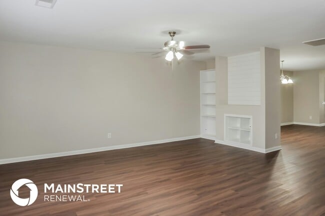 141 Wethersfield Dr in Harvest, AL - Building Photo - Building Photo