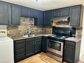 305 Greenbriar St in Deridder, LA - Foto de edificio - Building Photo