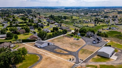 11801 Rd 5.6 NE in Moses Lake, WA - Building Photo - Building Photo