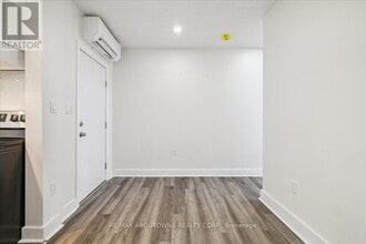 68 Peel St in Norfolk, ON - Building Photo - Building Photo