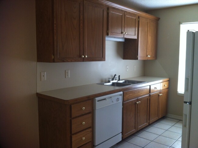 1813 Jefferson Ave in Texarkana, AR - Foto de edificio - Building Photo