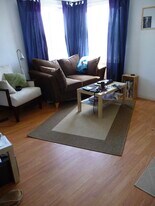 2301 Oak St in Santa Monica, CA - Building Photo