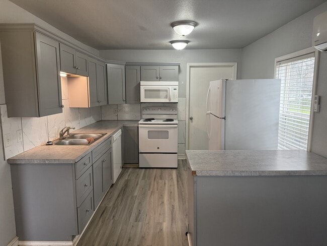 19 Q St NW in Ardmore, OK - Building Photo - Building Photo